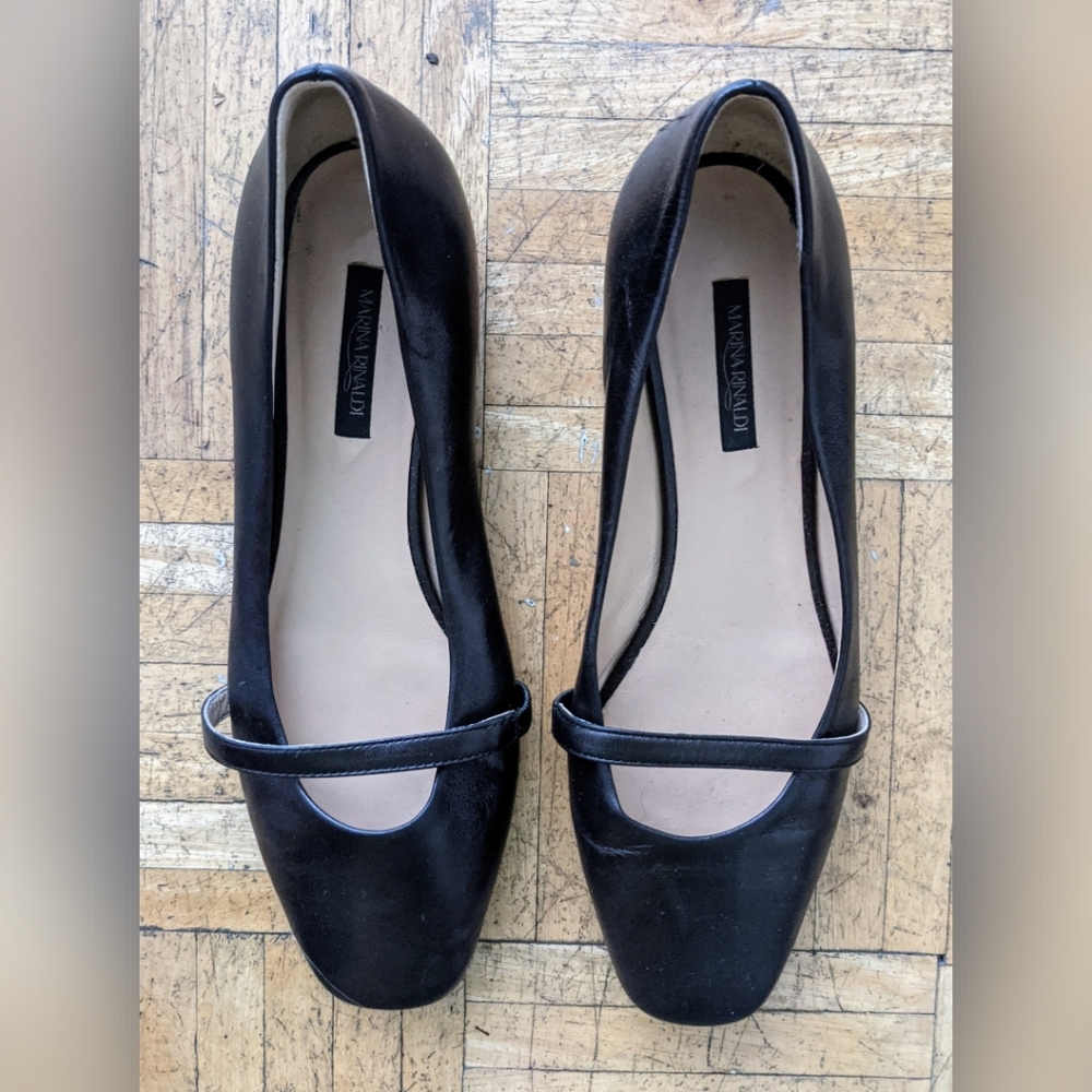 FINAL PRICE Marina Rinaldi Black Leather Flats 38 7 1/2 Classic Retro
